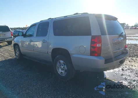 2009 Chevrolet Suburban 1500 Lt1 z USA, uszkodzony, nr VIN 1GNFC26J19R227582